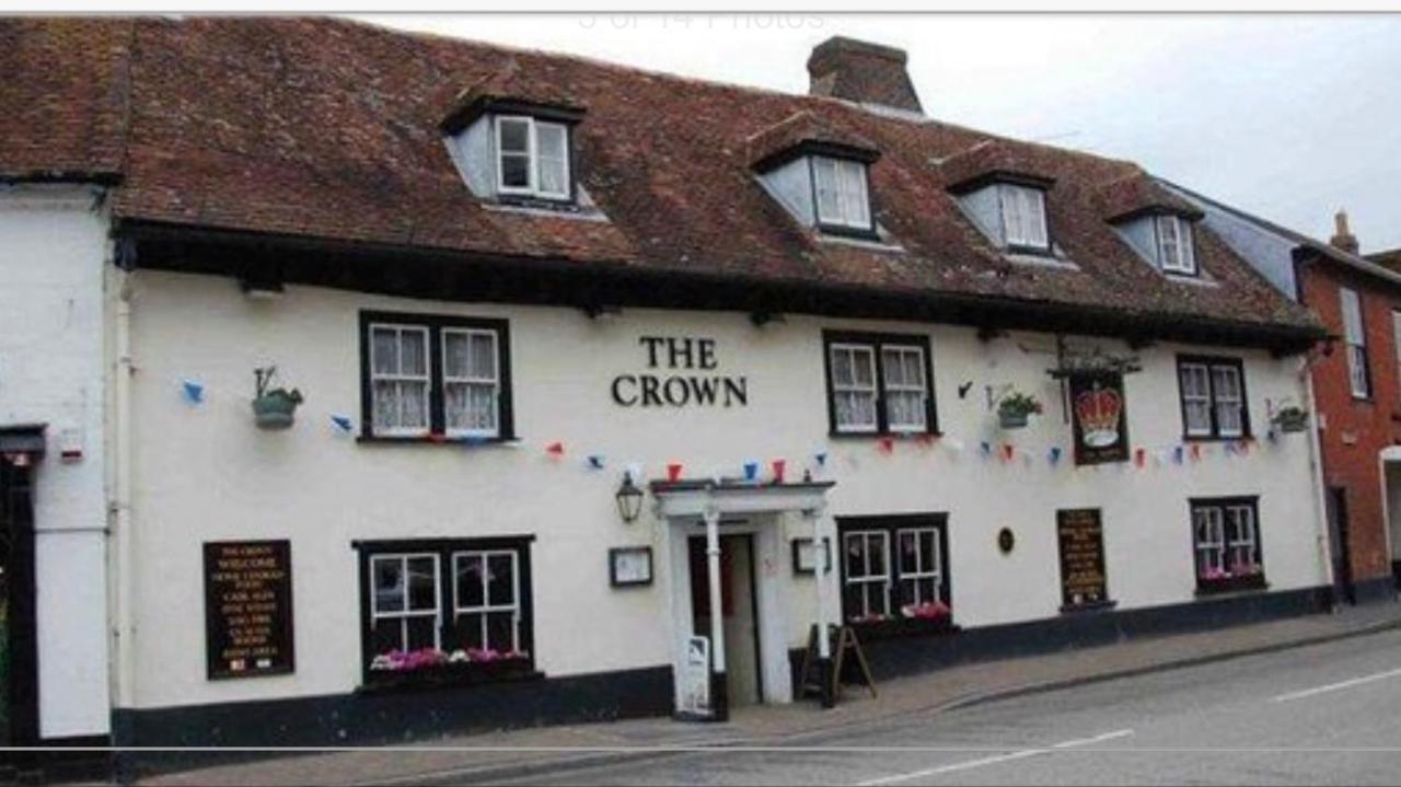 The Crown In Bed and Breakfast Fordingbridge Esterno foto